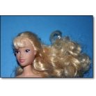 Disney Csipkerózsika baba