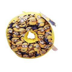 Minyon és Minion sárga plüss fánk felülnézetből fotózva
