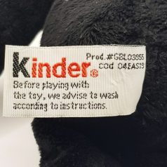 Eredeti Kinder bevarrt címke szériaszámmal 04EAS19