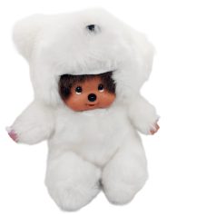 Fehér maci kapucnis plüss jelmezt viselő Monchhichi játékbaba szemből