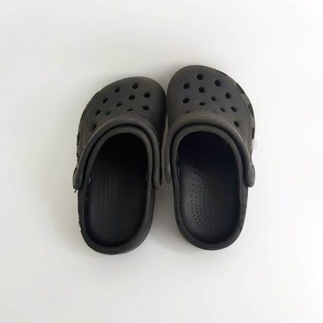 Fekete papucs Méret EUR 27