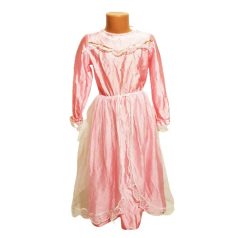 Hercegnő Udvarhölgy jelmez 7-8 év