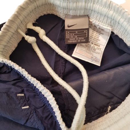 Nike rövidnadrág 5-6 év