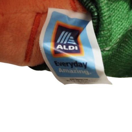 Eredeti Aldi Everyday Amazing márkajelzett textil címke a Kevin plüssön