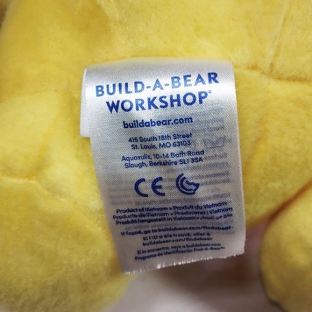 Pokémon Pikachu plüss Hangeffektekkel 50 cm Build-A-Bear 