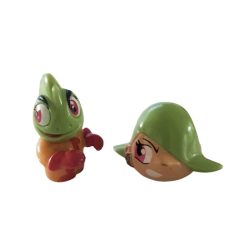 Alien vert avec créte Mangafigura Kinder TT048