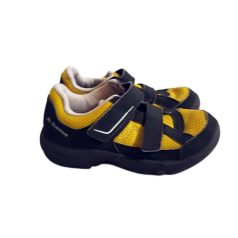 Quechua sportcipő 27-es