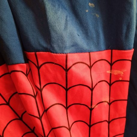 Pókember, Spider man izmosított jelmez 6-8 év MARVEL