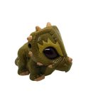 Hangot adó villogó szemű triceratops 