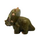 Hangot adó villogó szemű triceratops 
