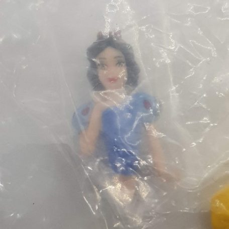 TOMY Disney Hófehérke figura 