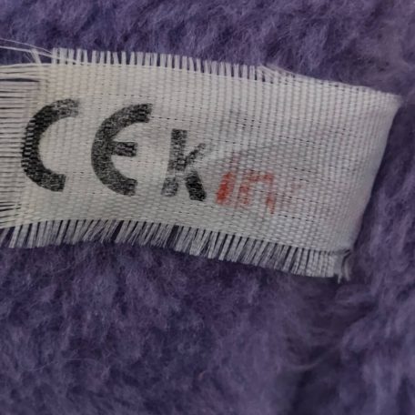 KINDER  Vampirelli plüss 60 cm / RITKA!