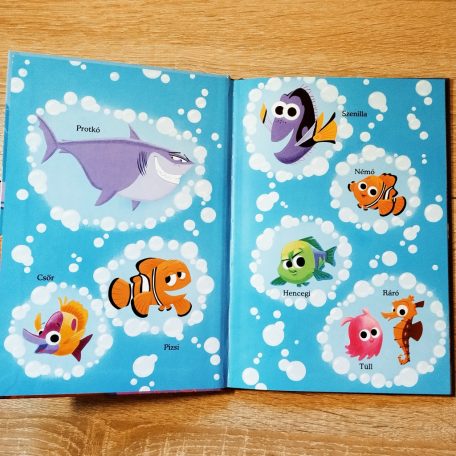 Némó nyomában: Cápa a pácban mesekönyv Disney PIXAR