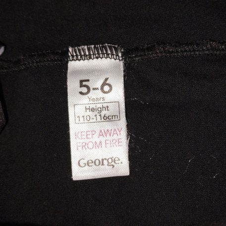 Fekete leggings 5-6 év George