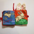 Nyuszis készségfejlesztő könyv JellyCat