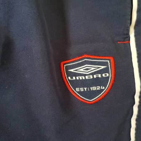 Umbro rövidnadrág 152 cm