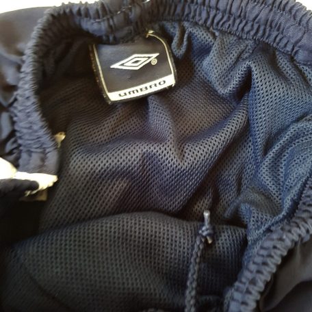 Umbro rövidnadrág 152 cm