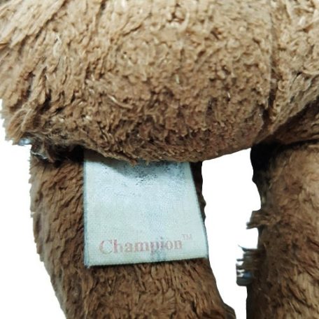 Eredeti bevarrt Champion gyári textil márka címke a plüss maci játékon