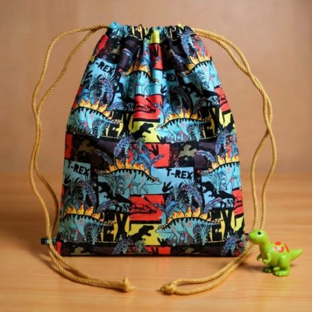 Dínó Kaland Tornazsák,Hátizsák 46x33 cm