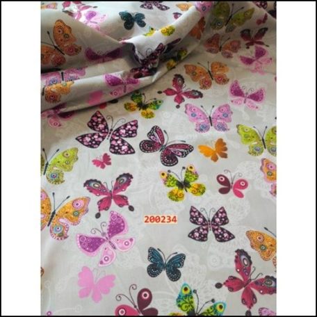 Pillangós szájmaszk